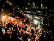 夜の本気ダンス「KYOTO de ONE MAN」(撮影:森下綾音)