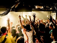 夜の本気ダンス「KYOTO de ONE MAN」（撮影：森下綾音）