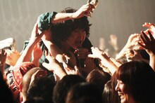 柴田隆浩（Vo, G / 忘れらんねえよ）（撮影：岩佐篤樹）