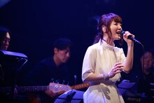 花澤香菜「透明な女の子」発売記念ベントの様子。（撮影：樂滿直城）