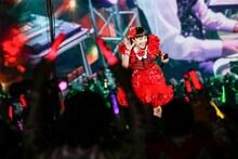 百田夏菜子（Photo by HAJIME KAMIIISAKA+Z）