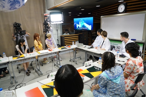 トークセッションの様子。