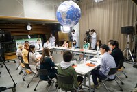 トークセッションの様子。