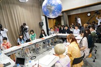 トークセッションの様子。