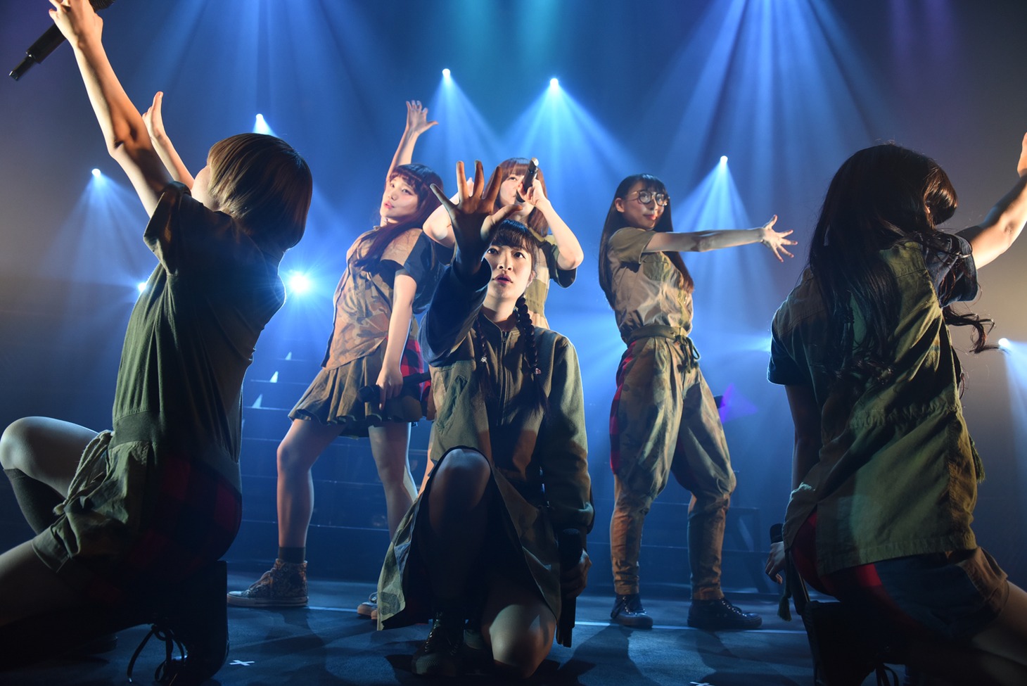 「IDOL SWiNDLE TOUR FINAL」の様子。