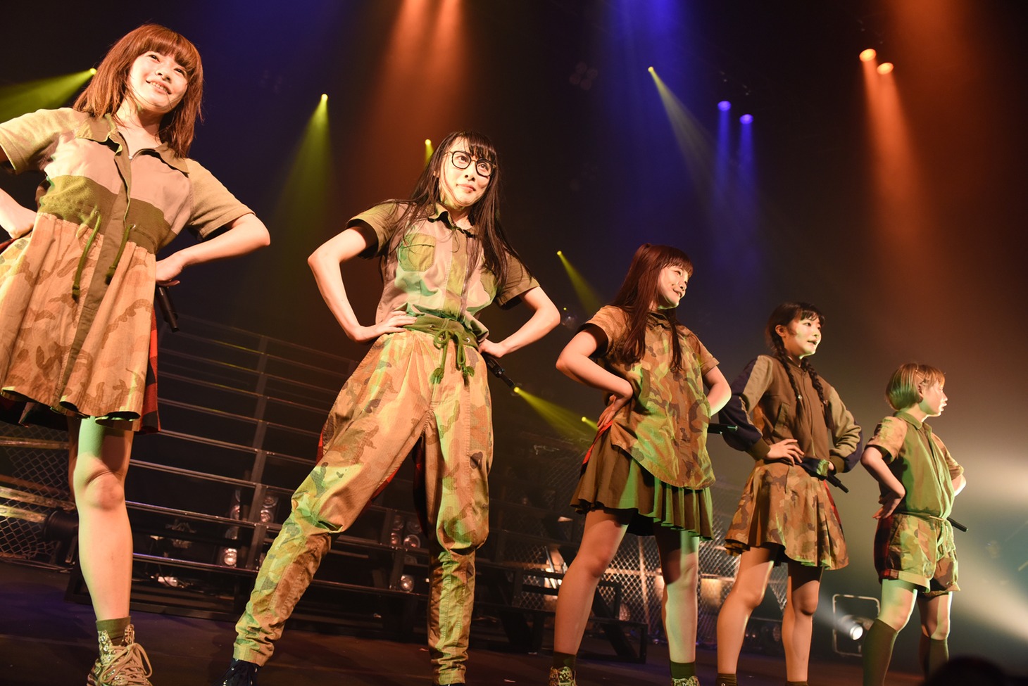 「IDOL SWiNDLE TOUR FINAL」の様子。