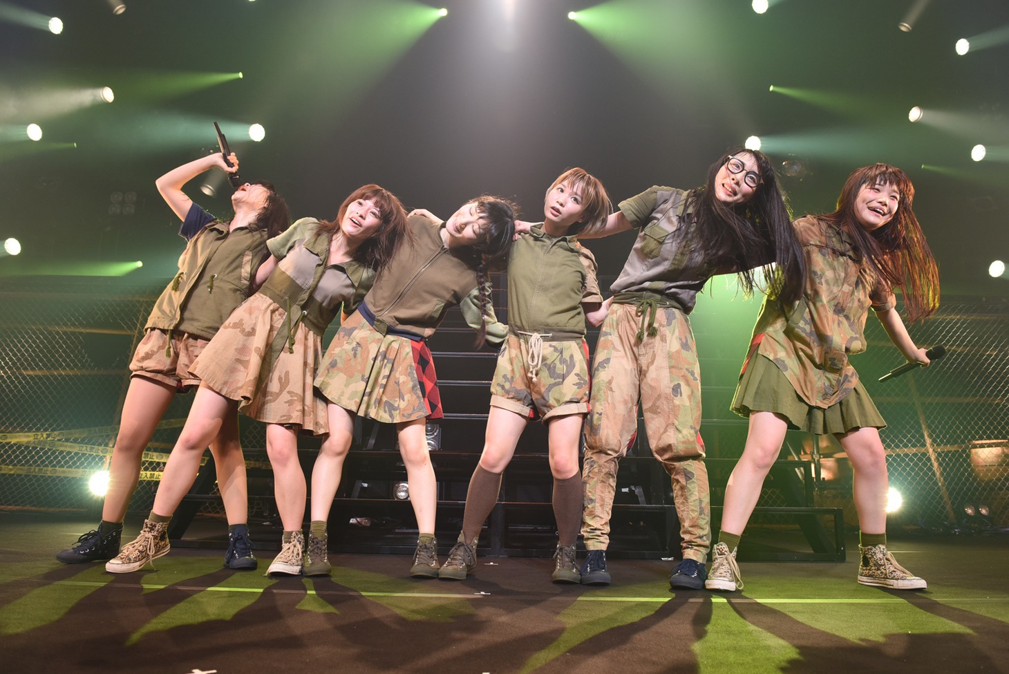 「IDOL SWiNDLE TOUR FINAL」の様子。