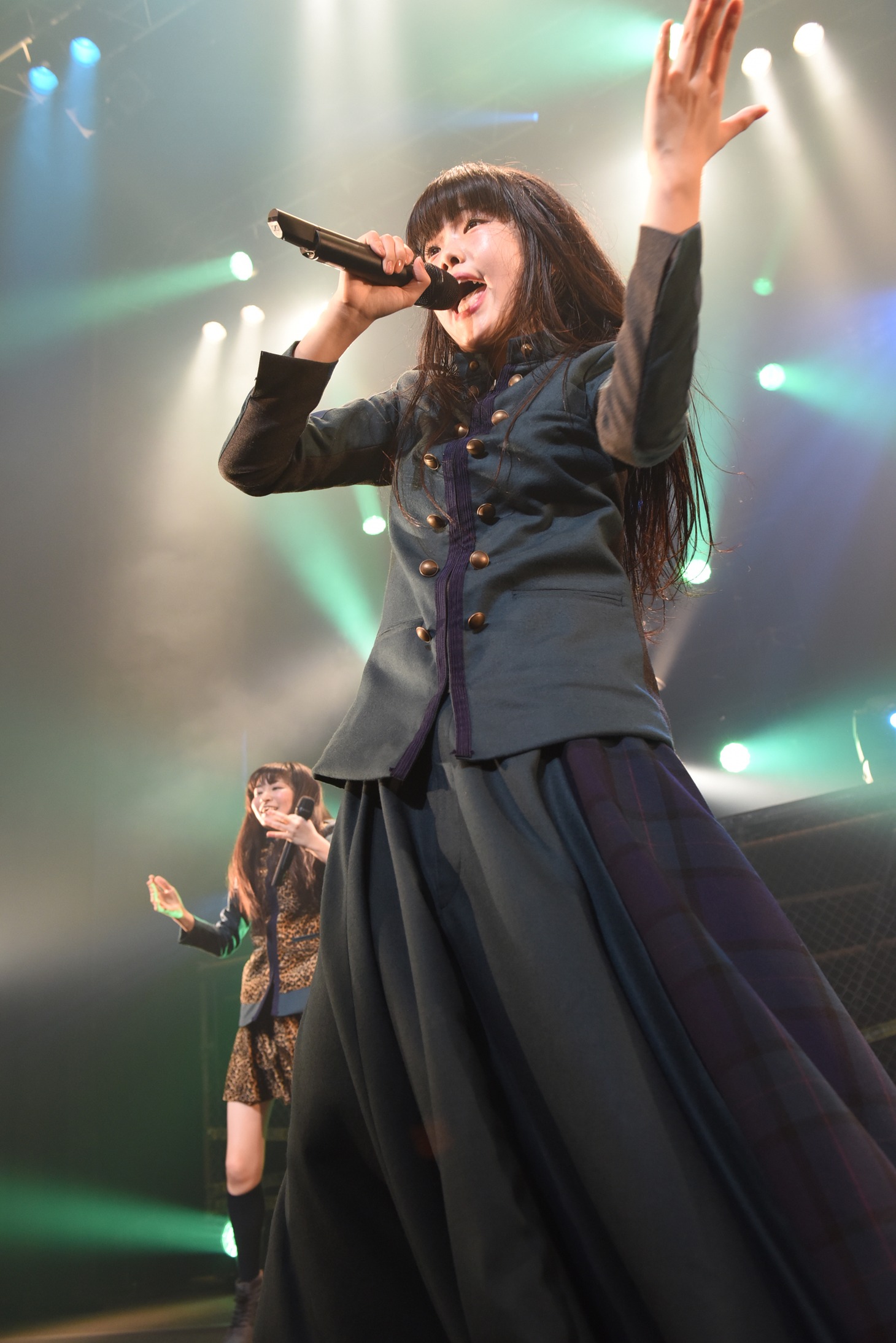 アイナ・ジ・エンド
