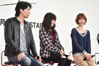 左から福山雅治、藤原さくら、夏帆。