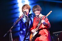 左からTo-i、MASAKI。