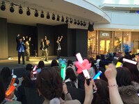 ららぽーと立川立飛で開催された「新学期アラカルト」発売記念イベントの様子。（写真提供：株式会社SDR）