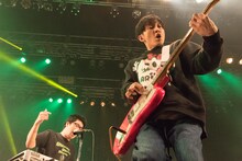 左からmono、の子。（Photo  by Ryota Mori）