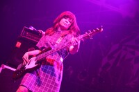 藤咲佑（ねごと / B）（Photo by AZUSA TAKADA）