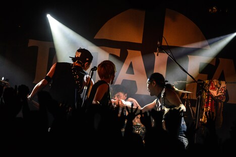 「TOTALFAT 15周年おつかれっしたファイナルパーティ」の様子。（Photo by AZUSA TAKADA）