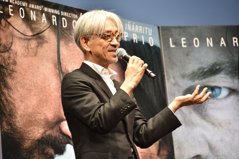 坂本龍一