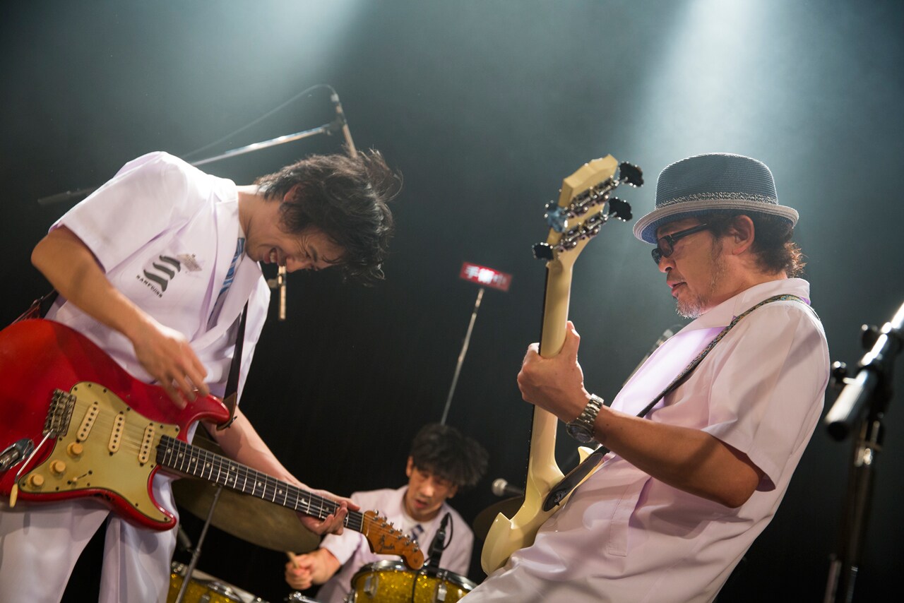 サンフジンズ、民生「コーヒー」も飛び出したUNIT千秋楽