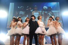 「清 竜人25 コンサート 2016 春」の様子。