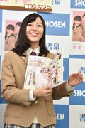 「食べてる女の子はかわいい！」と熱弁を振るう白井沙樹。