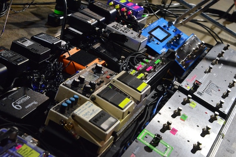 木幡太郎（G, Vo, Syn）の機材。