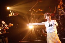 飯田里穂（撮影：小財梨佐）