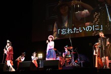 松井玲奈とチャラン・ポ・ランタン（写真提供：avex trax）