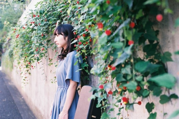 安達菜那