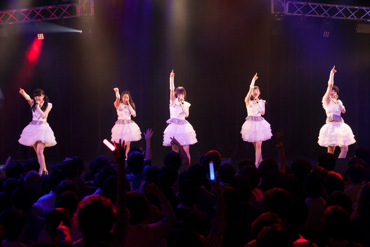 Party Rockets GTによるライブの様子。（写真提供：Zeppライブ）