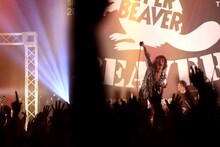 SUPER BEAVER「SUPER BEAVER10周年記念〆『都会のラクダSP ～スーパーフィーバー～』」東京・Zepp DiverCity TOKYO公演の様子。（Photo by Suzuki Kouhei）