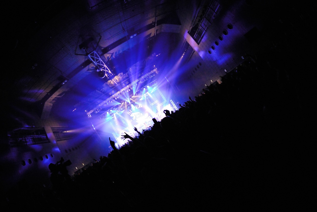 SUPER BEAVER「SUPER BEAVER10周年記念〆『都会のラクダSP ～スーパーフィーバー～』」東京・Zepp DiverCity TOKYO公演の様子。（Photo by MAYUMI -kiss it bitter-）