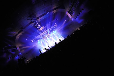 SUPER BEAVER「SUPER BEAVER10周年記念〆『都会のラクダSP ～スーパーフィーバー～』」東京・Zepp DiverCity TOKYO公演の様子。（Photo by MAYUMI -kiss it bitter-）