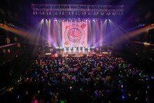 ばってん少女隊「メジャーデビュー直前ばってん、Zepp Fukuokaがなくなる前にライブできちゃいました大会！」の様子。（撮影：濱本英介）