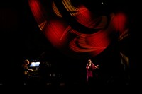 鬼束ちひろ「TIGERLILY」東京・日本橋三井ホール公演の様子。（撮影：堀田芳香）