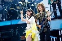 「NANA MIZUKI LIVE GALAXY 2016」の様子。（Photo by hajime kamiiisaka）