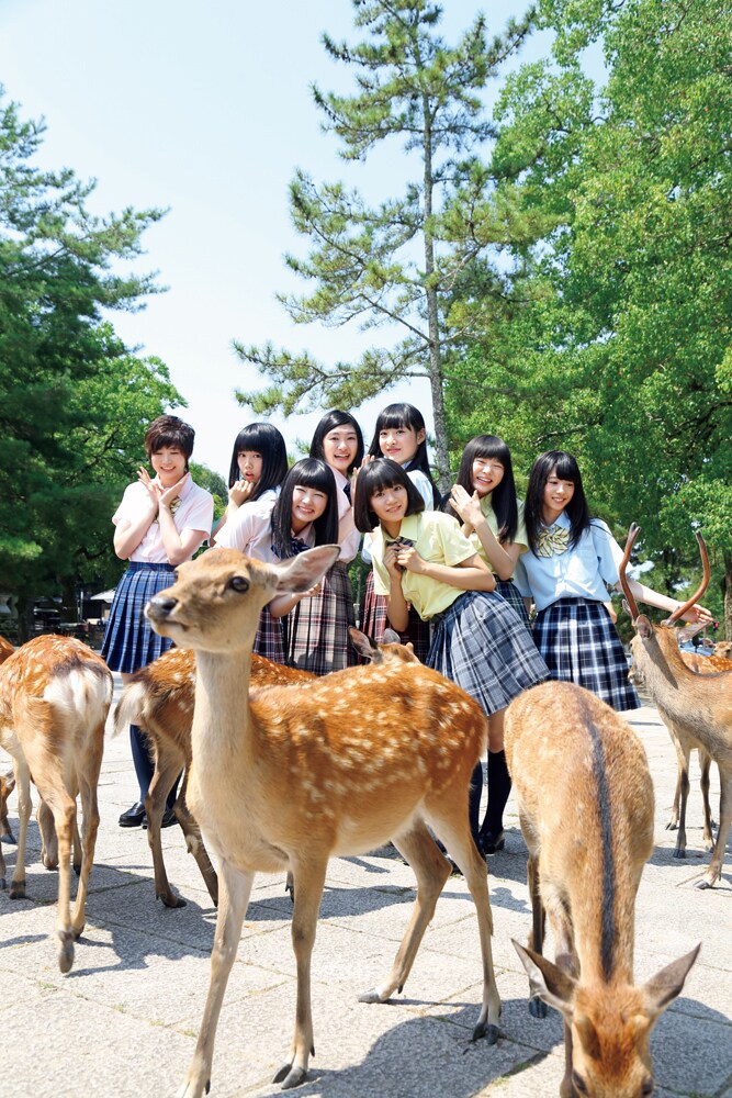 エビ中新着MVでニキビに悩む＆梅佳代撮影の写真集発表