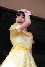 伊藤千由李（写真提供：ワーナーミュージック・ジャパン）