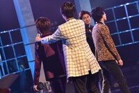 撮影の合間の様子。