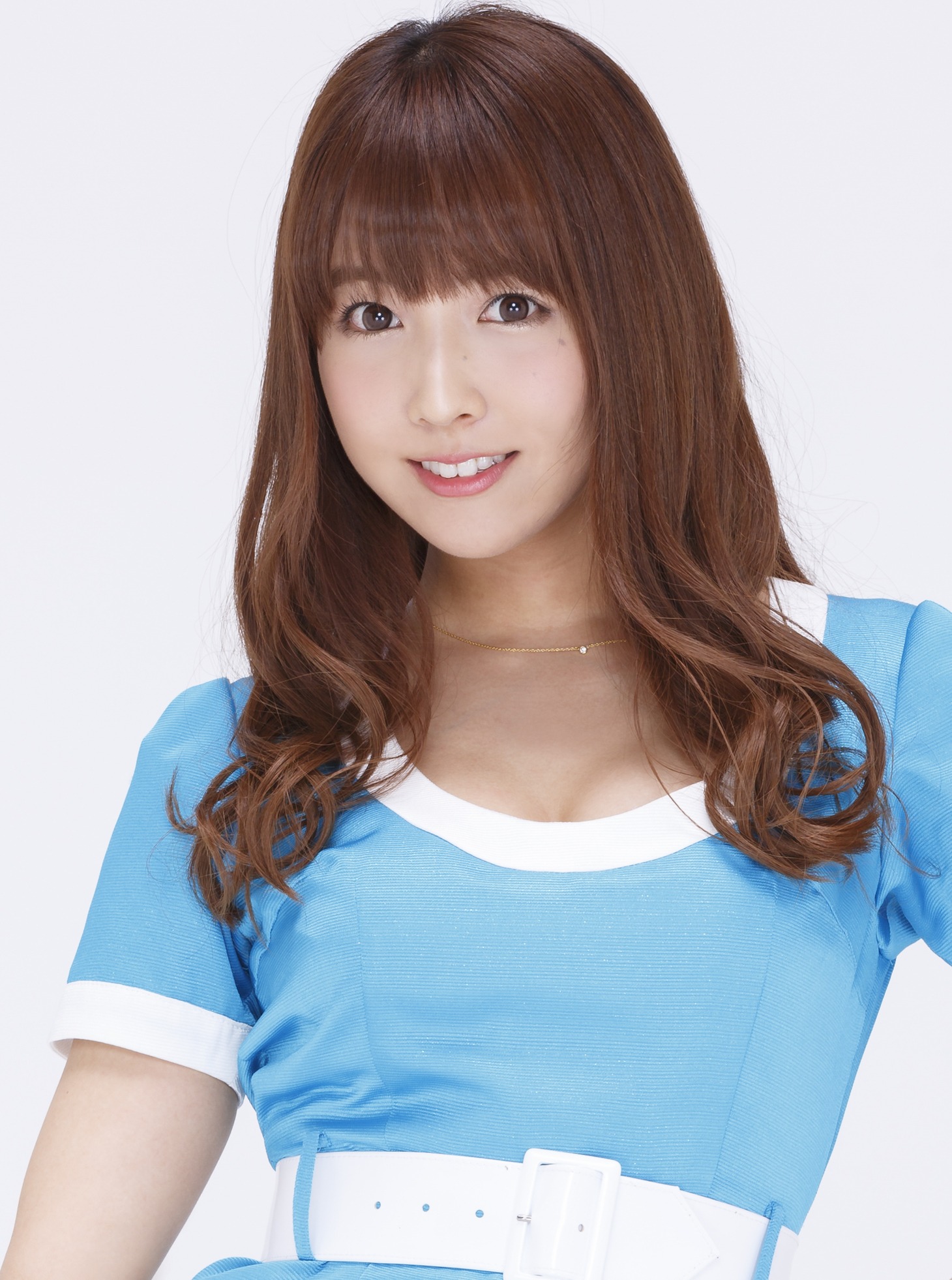 三上悠亜