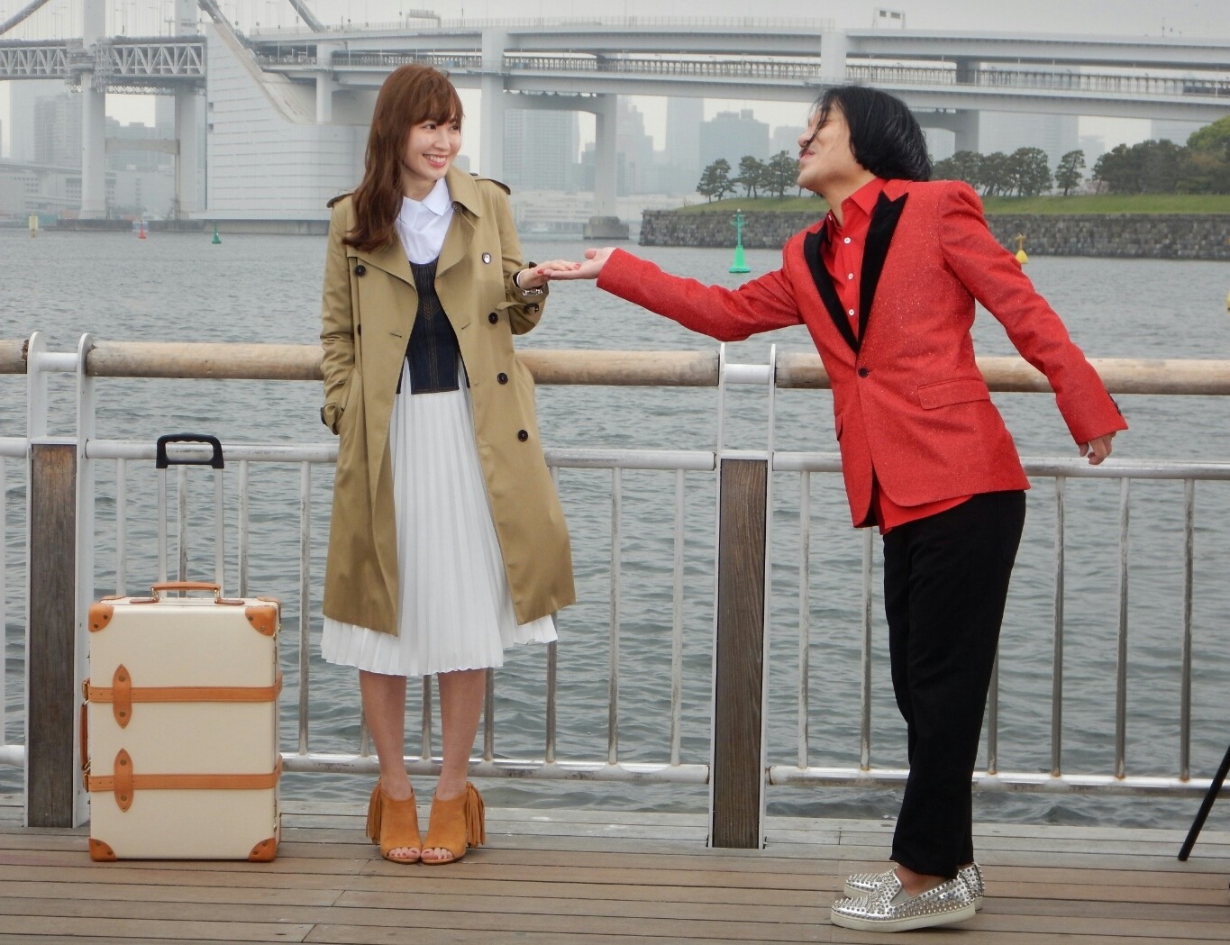 「小嶋陽菜でございます！」のワンシーン。 (c)テレビ東京