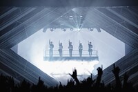 サカナクション（撮影：山本マオ）