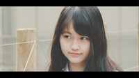 藤岡みなみ＆ザ・モローンズ「脱水少女」MVのワンシーン。