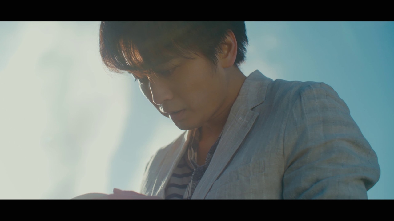 「Still loving you」短編ドラマ予告編のワンシーン。