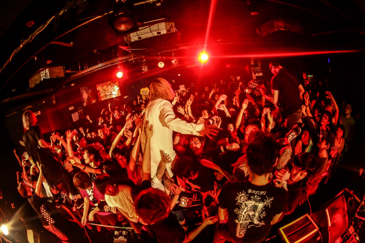 THE MUSMUS「THE MUSMUS PROLOGUE TOUR FINAL」東京・TSUTAYA O-Crest公演の様子。（Photo by shingo tamai）