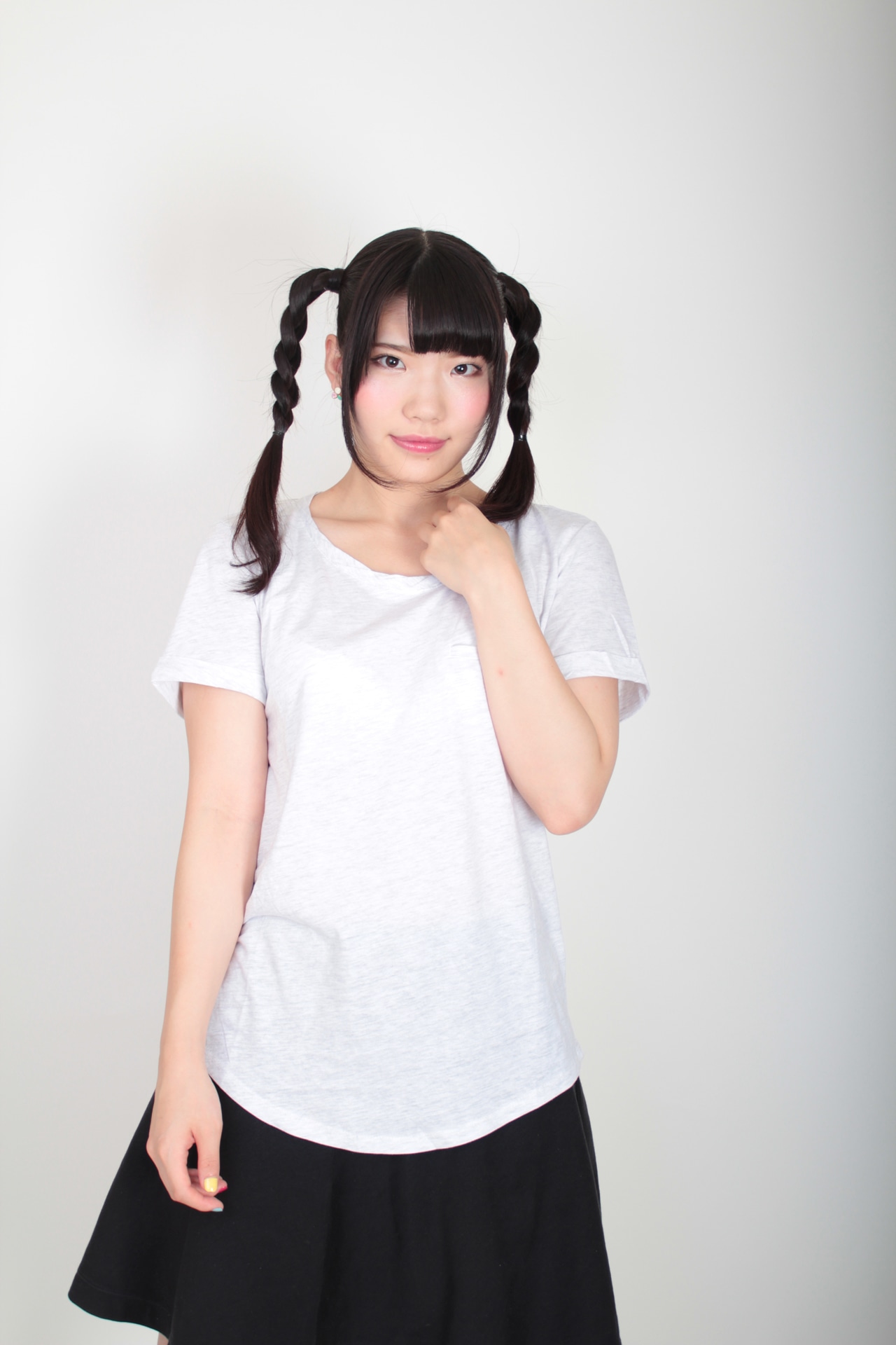 小道杏奈