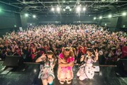 LADYBABY「1st JAPANワンマンライブ 2016 ～世界のルールを変えちゃおう～」の様子。（提供：クリアストーン）