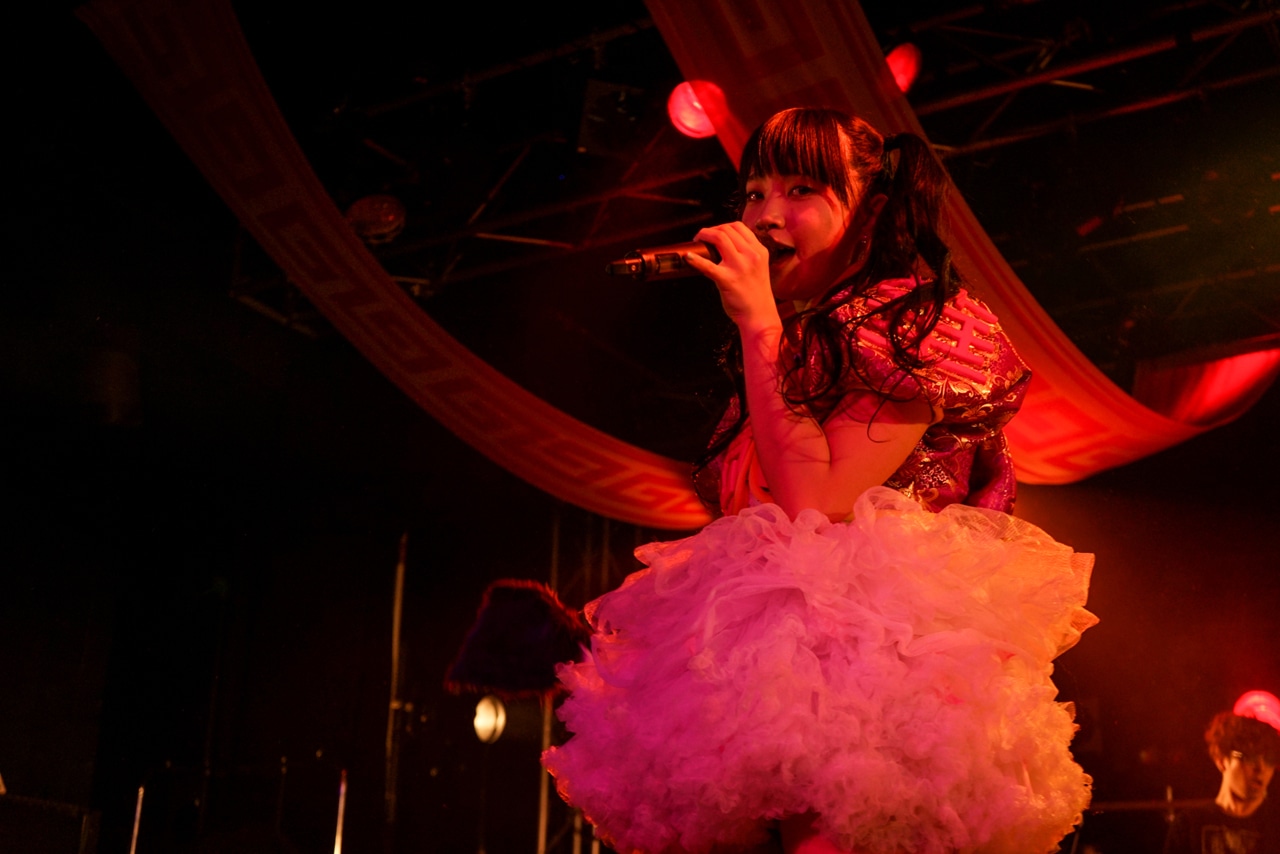 LADYBABY「1st JAPANワンマンライブ 2016 ～世界のルールを変えちゃおう～」の様子。（提供：クリアストーン）