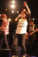 中村一義（撮影：青木勇太）