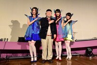 Cupitronと松本零士（左から2番目）。