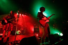 GLIM SPANKY （撮影：上飯坂一）