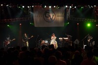 大森靖子によるライブの様子。（写真提供：アップフロントクリエイト）