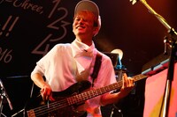 橋本佳紀（HOWL BE QUIET / B）（撮影：山川哲矢）